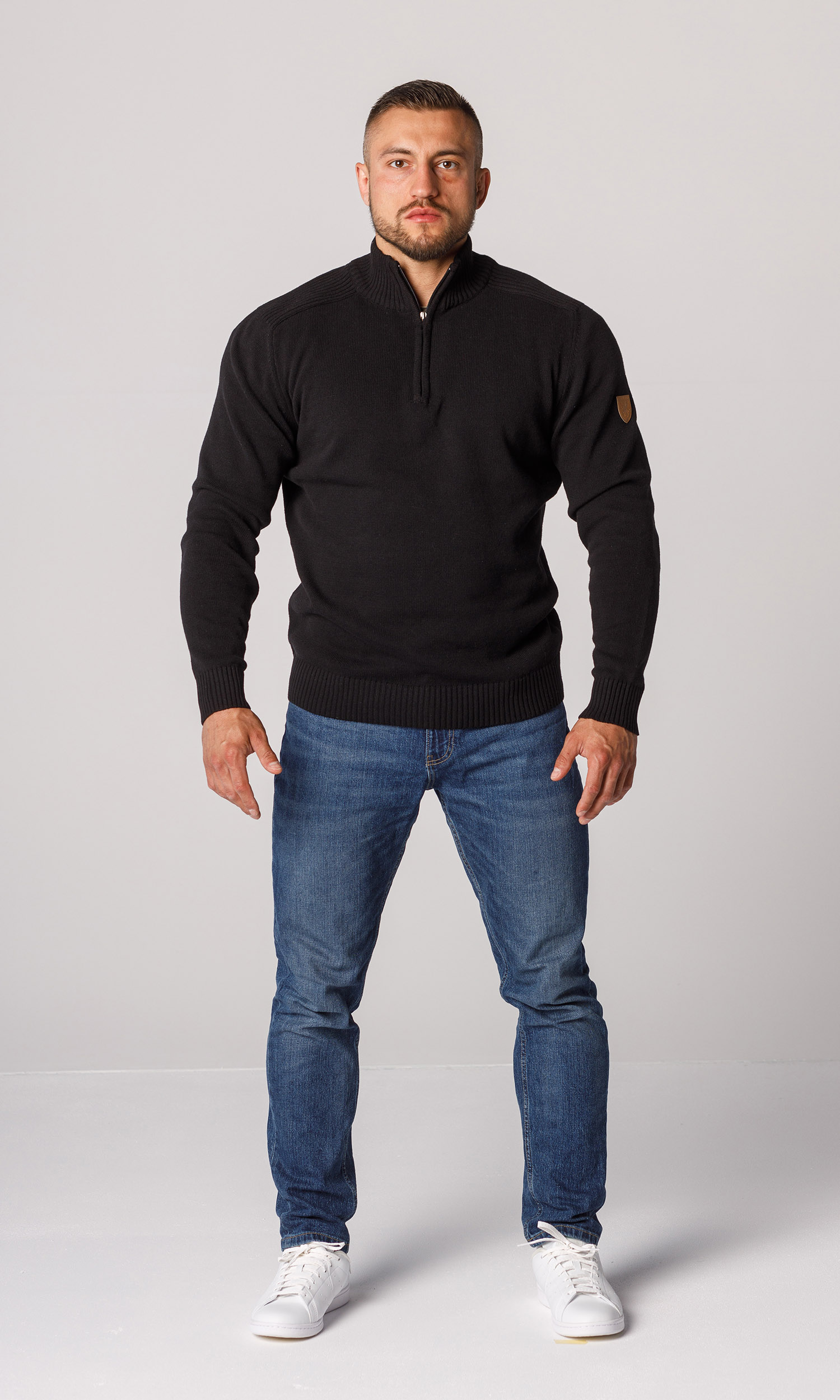 Sweater "Oak" Black - Image 2