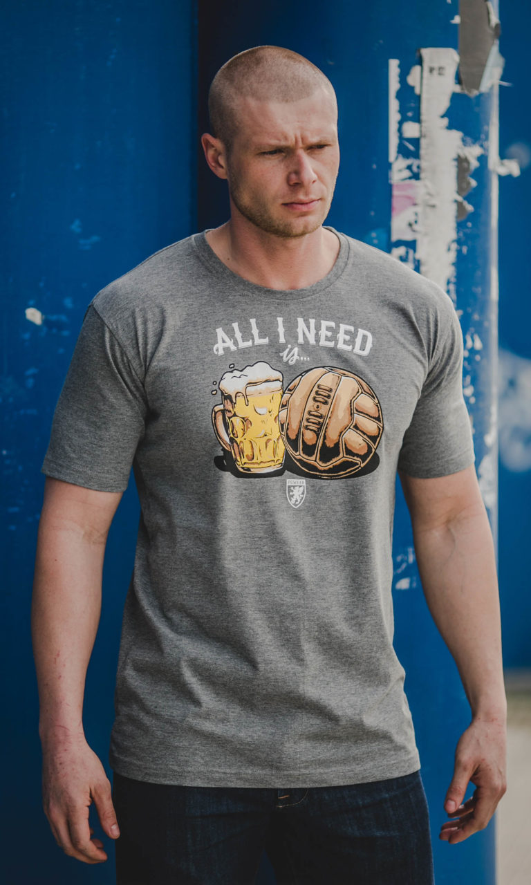 T-shirt "All I need is"