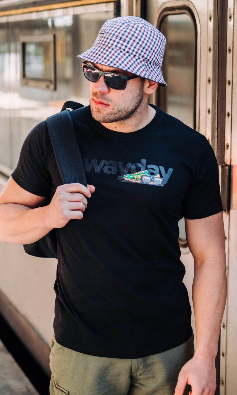T-shirt "Awayday" Black