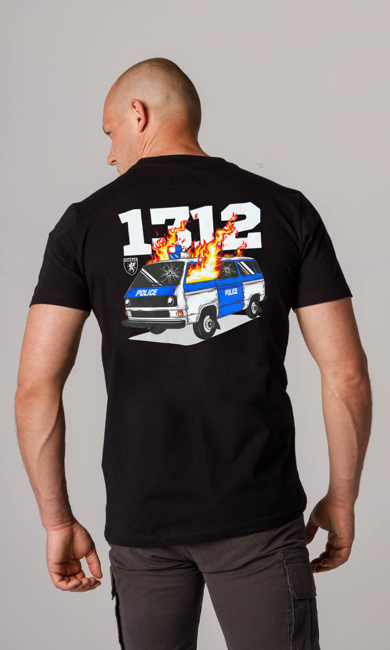 T-shirt "Burning Car" Schwarz