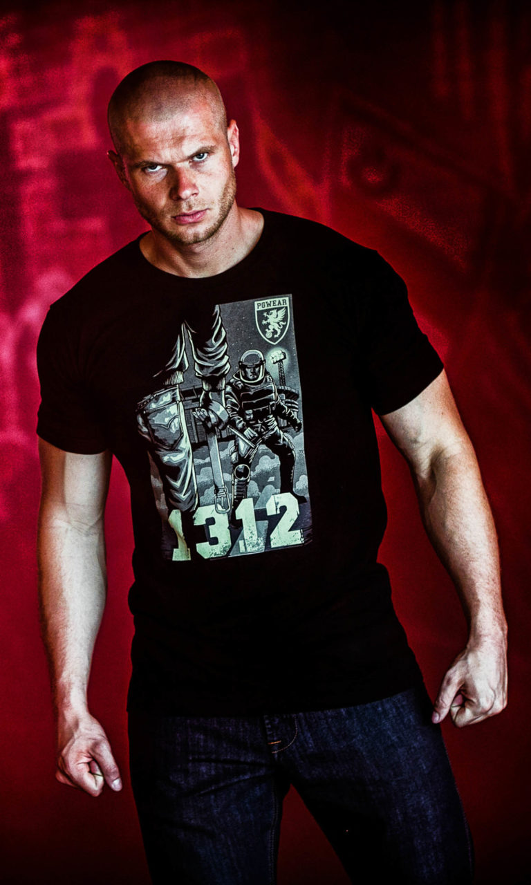 T-shirt "1312 Belt" Czarny