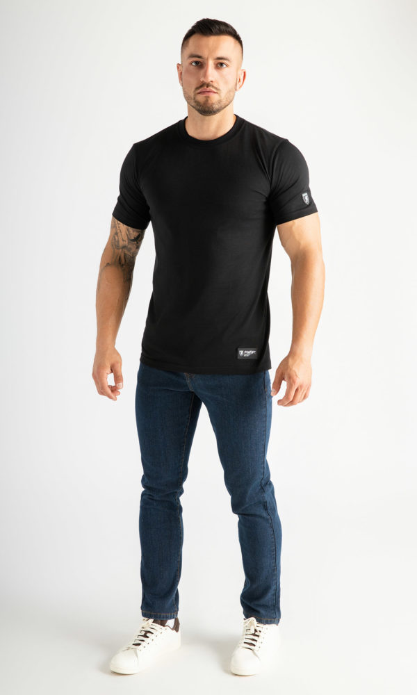 Alternative view of T-shirt "Inscription" Schwarz