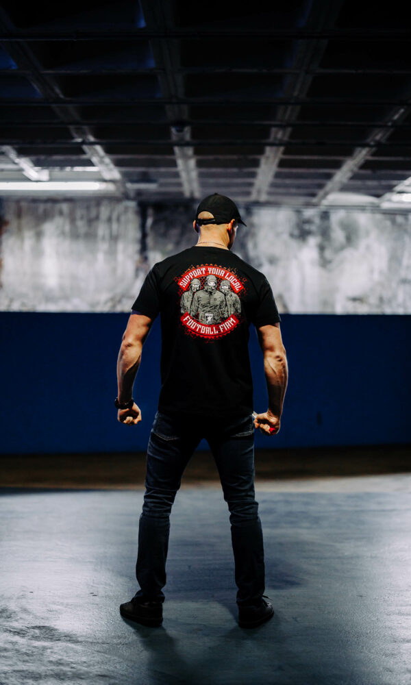 Alternative view of T-shirt "Local Firm" Schwarz