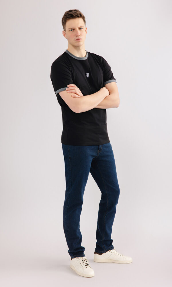 Alternative view of T-shirt "Ringer" Black