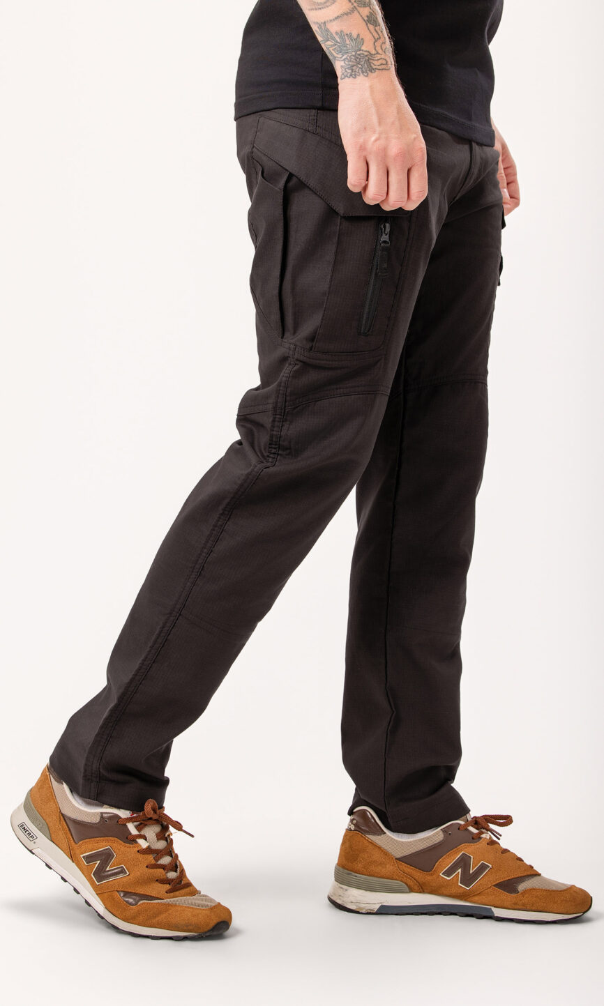 Spodnie Cargo "Maneuver" Black